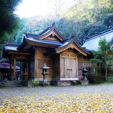 Kagura No Yakata Hotel Такачихо Екстериор снимка