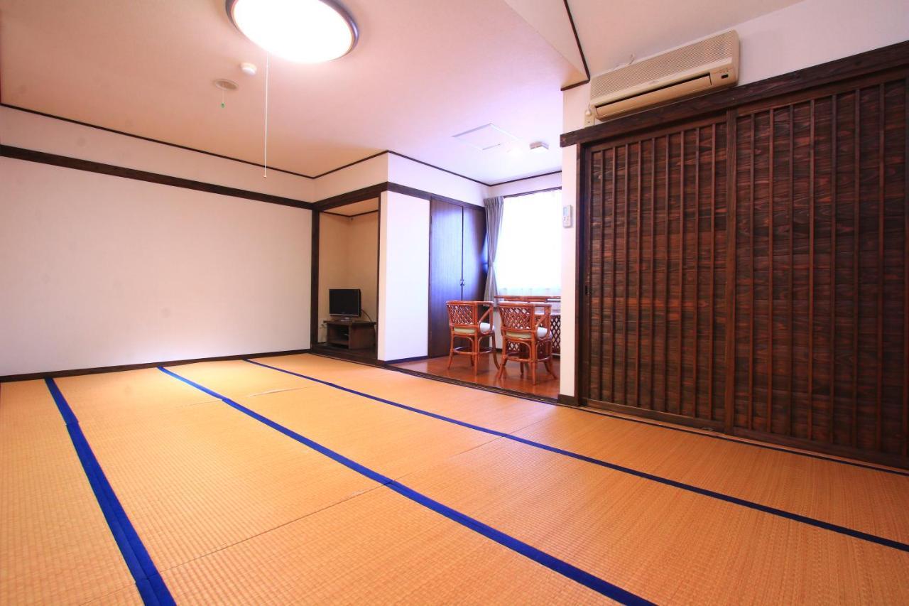 Kagura No Yakata Hotel Такачихо Екстериор снимка